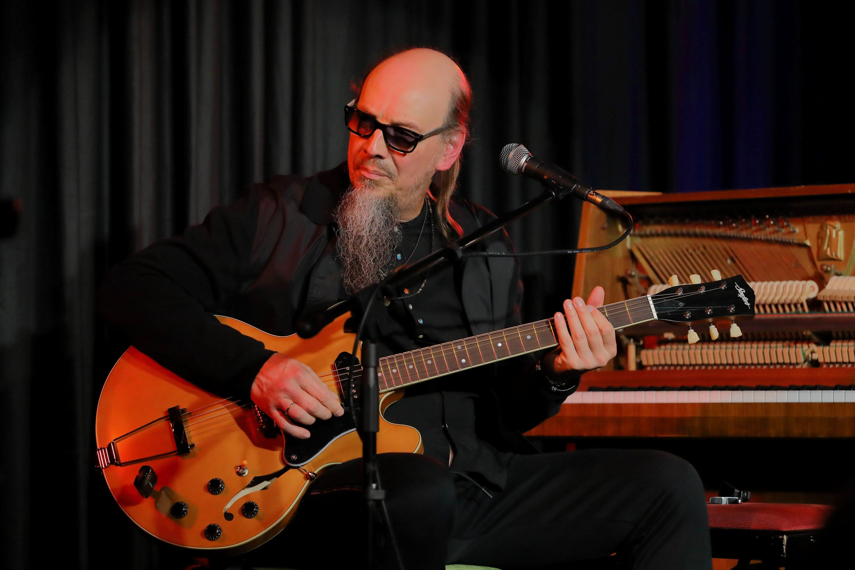 Henning Pertiet bei uns zu Gast & "Midissage" zur Fotoausstellung "Stars und Prominente"